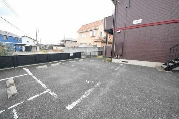 apartment 埼玉県入間郡毛呂山町前久保南１丁目
地図を見る