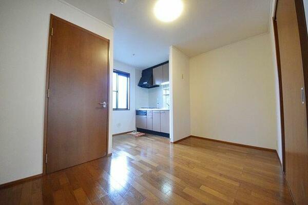 apartment 埼玉県入間郡毛呂山町前久保南１丁目
地図を見る