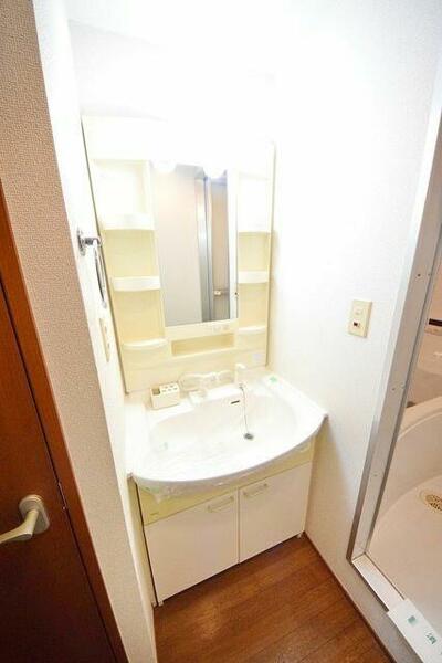 apartment 埼玉県入間郡毛呂山町前久保南１丁目
地図を見る