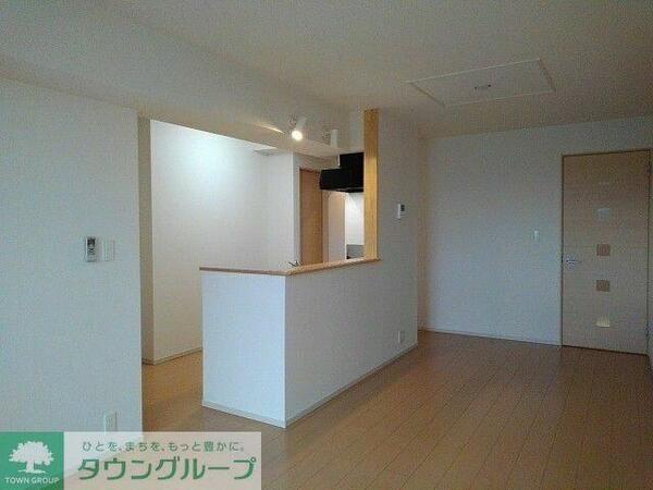 apartment 埼玉県新座市畑中１丁目
地図を見る