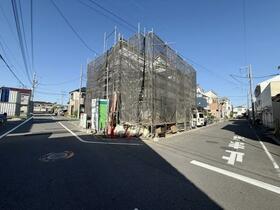 東京都足立区六木２丁目