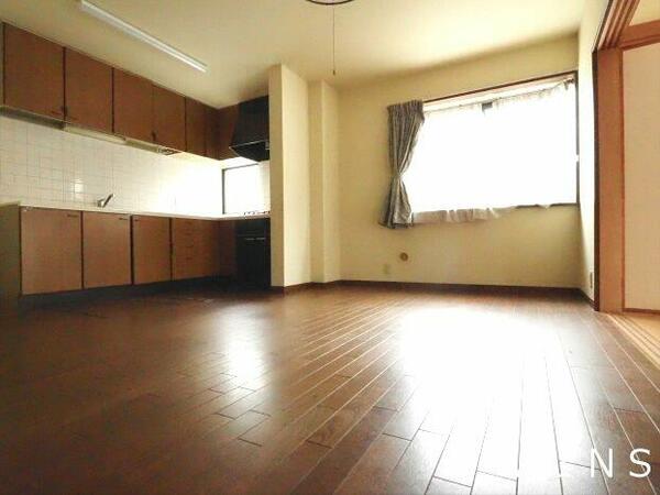 detached 東京都渋谷区幡ヶ谷２丁目

地図を見る