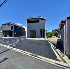 愛知県安城市池浦町小山西