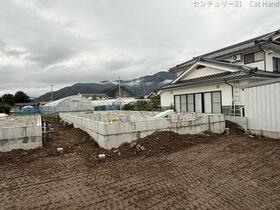 長野県上田市上塩尻