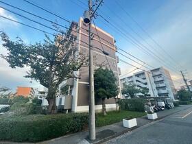 稲毛高浜南団地16号棟