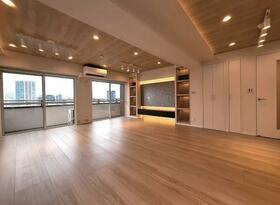 ハイネスロフティ