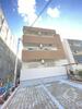 泉佐野駅より徒歩5分 築5年5ヶ月 3階建の賃貸物件
