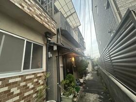 京都府京都市右京区太秦蜂岡町