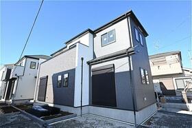 埼玉県三郷市鷹野１丁目