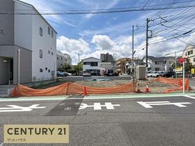 神奈川県横浜市磯子区丸山２丁目