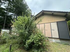 長野県北佐久郡御代田町大字塩野