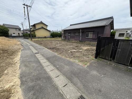 土地, 愛知県 知多郡武豊町
