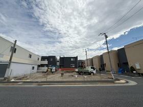 東京都江戸川区鹿骨１丁目