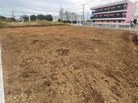 神奈川県厚木市飯山南４丁目