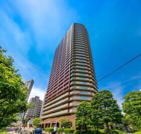 ローレルコート新宿タワー