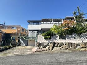 京都府京都市西京区御陵峰ケ堂町3丁目