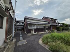 奈良県磯城郡田原本町大字西竹田