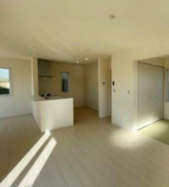 detached 埼玉県鶴ヶ島市大字下新田

地図を見る