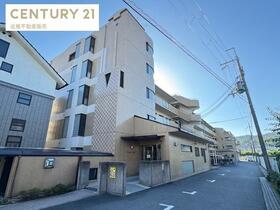 ローレルコート王寺