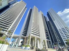 ワールドシティタワーズ　Ｂ１