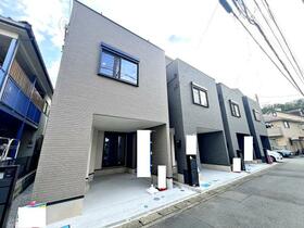 神奈川県川崎市多摩区菅城下
