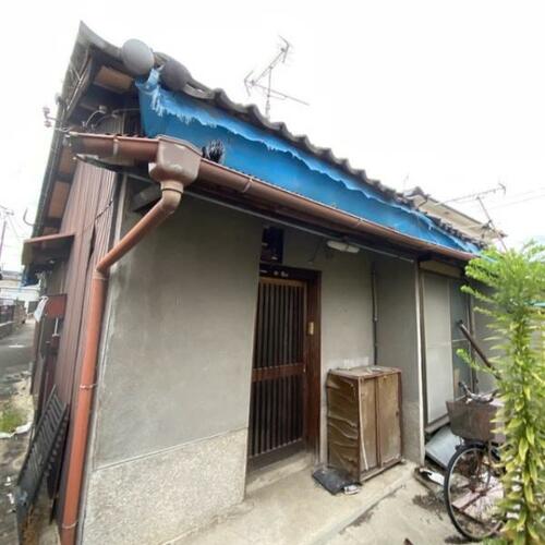 土地, 大阪府 高石市