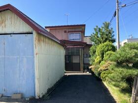 青森県弘前市大字西城北１丁目