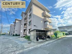 円明寺ヶ丘団地J棟