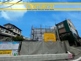 福岡県春日市小倉６丁目