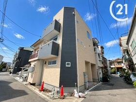 大阪府大阪市港区市岡１丁目