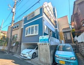 神奈川県横浜市金沢区富岡西１丁目