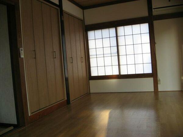 detached 埼玉県坂戸市大字中小坂
地図を見る