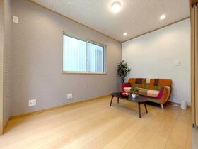 千葉県市川市若宮３丁目