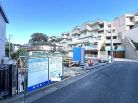 神奈川県川崎市多摩区栗谷１丁目
