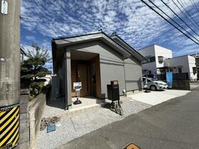 三重県四日市市泊山崎町