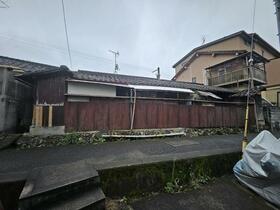 京都府京都市左京区上高野鐘突町