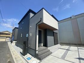 埼玉県三郷市鷹野４丁目