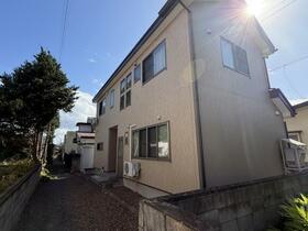 青森県弘前市大字大富町