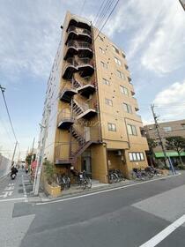 スカイウェイ立石　３０２号室