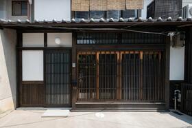 京都府京都市伏見区深草大門町