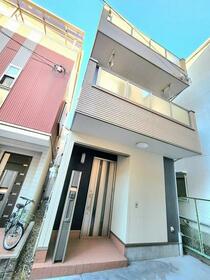 大阪府大阪市東淀川区井高野１丁目