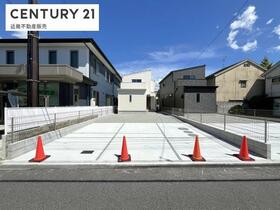 奈良県大和高田市西三倉堂１丁目