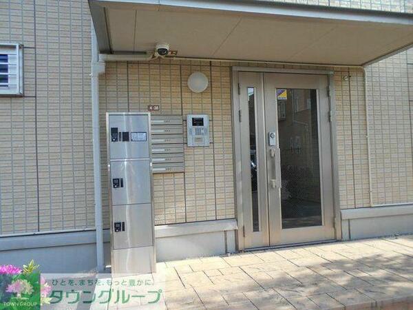 apartment 埼玉県越谷市蒲生西町２丁目
地図を見る