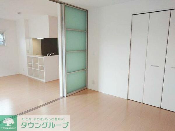 apartment 埼玉県越谷市蒲生西町２丁目
地図を見る