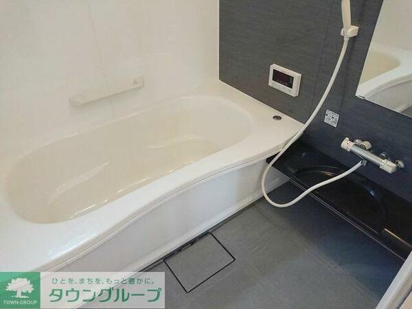 apartment 埼玉県越谷市蒲生西町２丁目
地図を見る