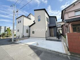 東京都足立区古千谷本町３丁目