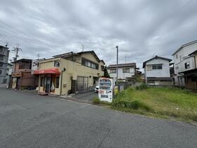 奈良県大和郡山市小泉町