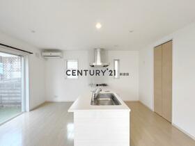 千葉県千葉市花見川区幕張町２丁目