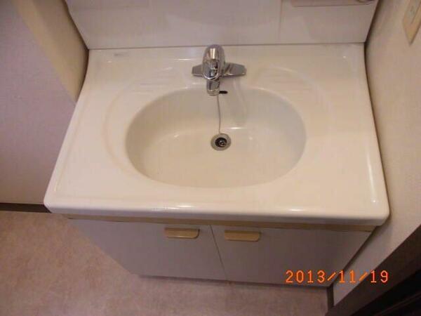 detached 東京都港区赤坂６丁目

地図を見る