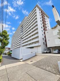 虹ケ丘マンション本館